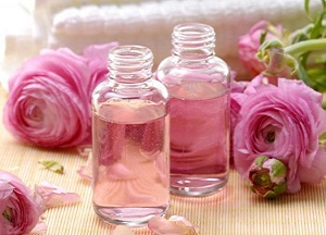 как сделать розовую воду в домашних условиях