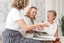 Пансионаты для пожилых: услуги, плюсы и выбор